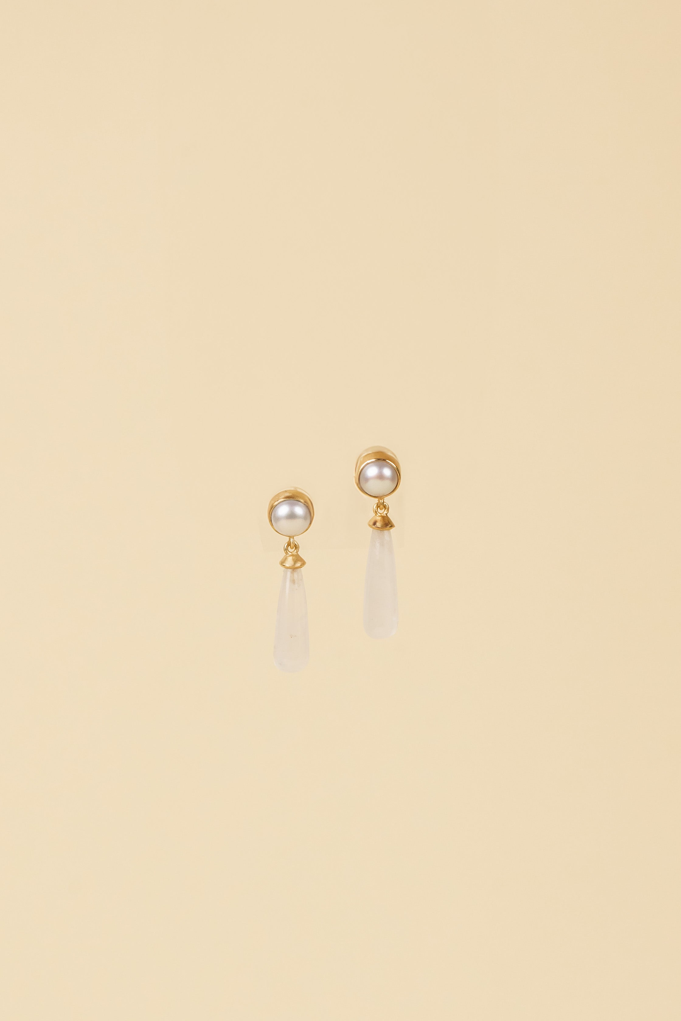 Eterna earrings