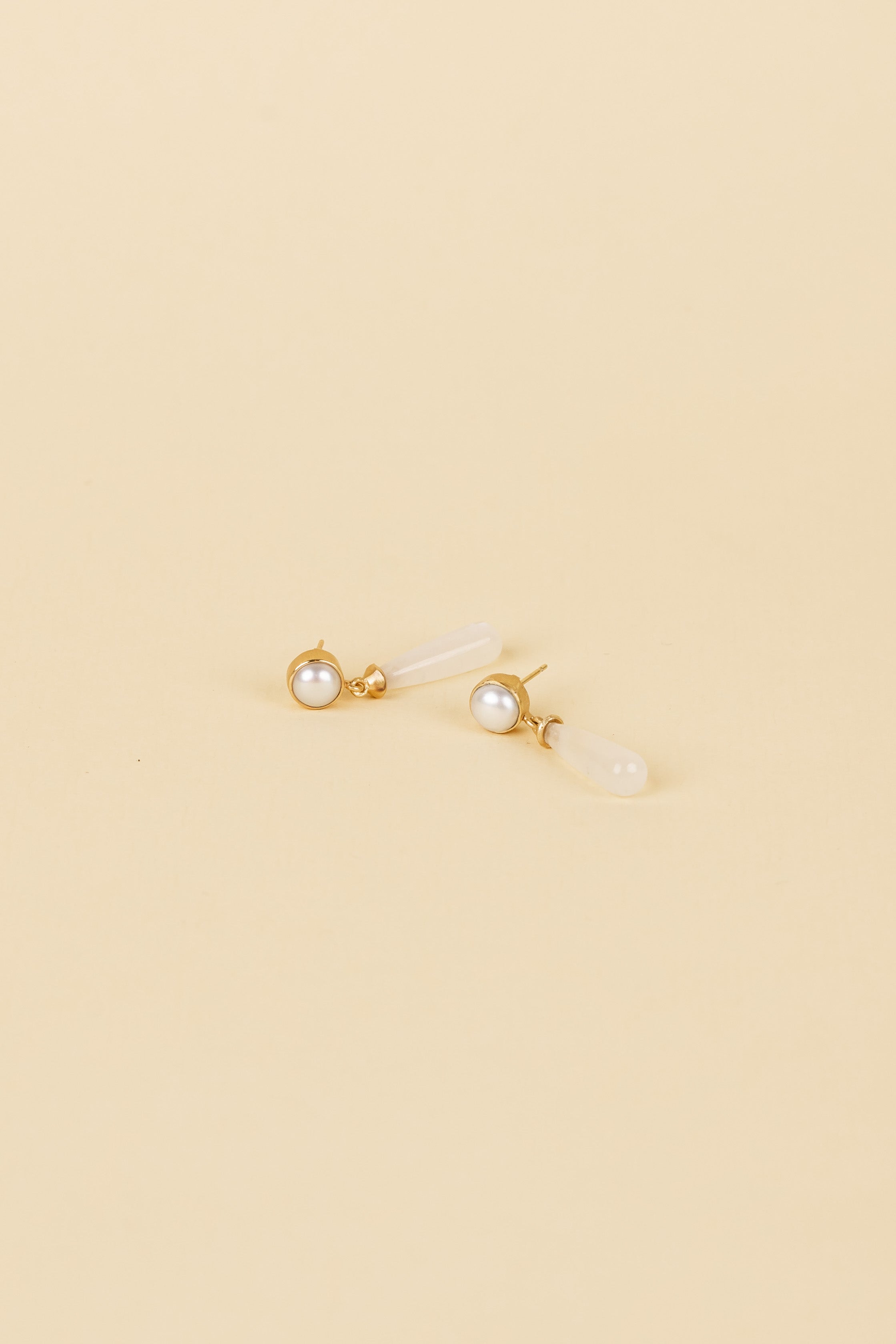 Eterna earrings
