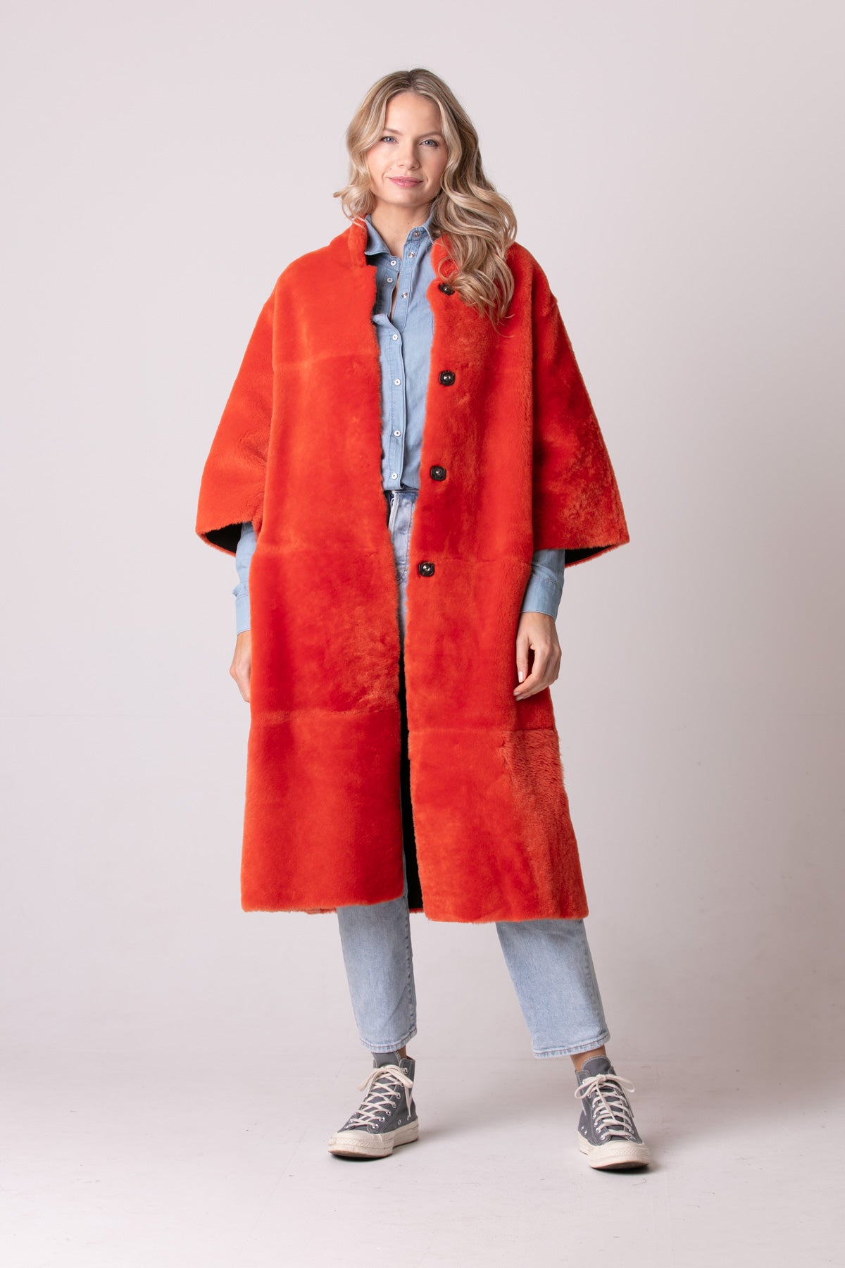 REVERSIBLE FAUX SHEARLING
