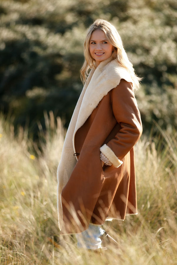 Ladies shearling coats and on sale jackets