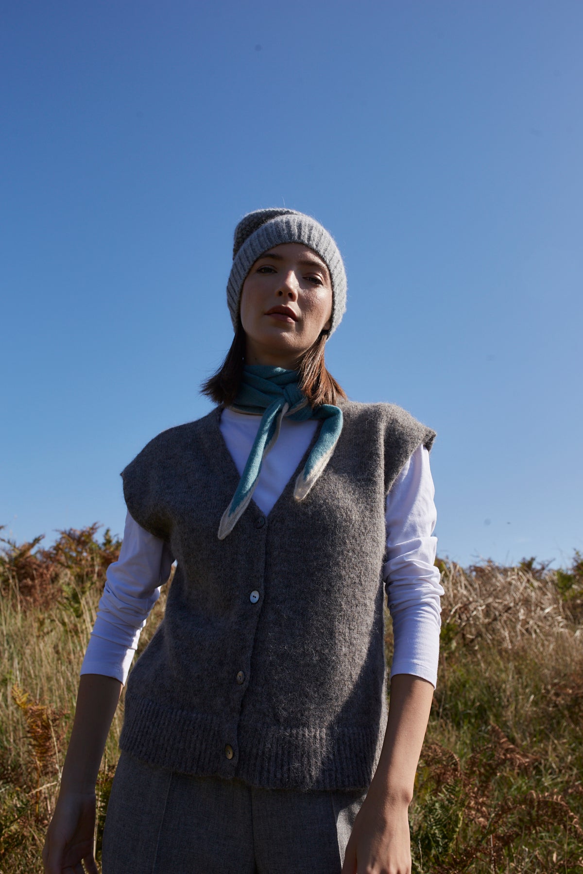 Austen Spindle-shaped Knitted Cashmere Scarf Air Force Blue