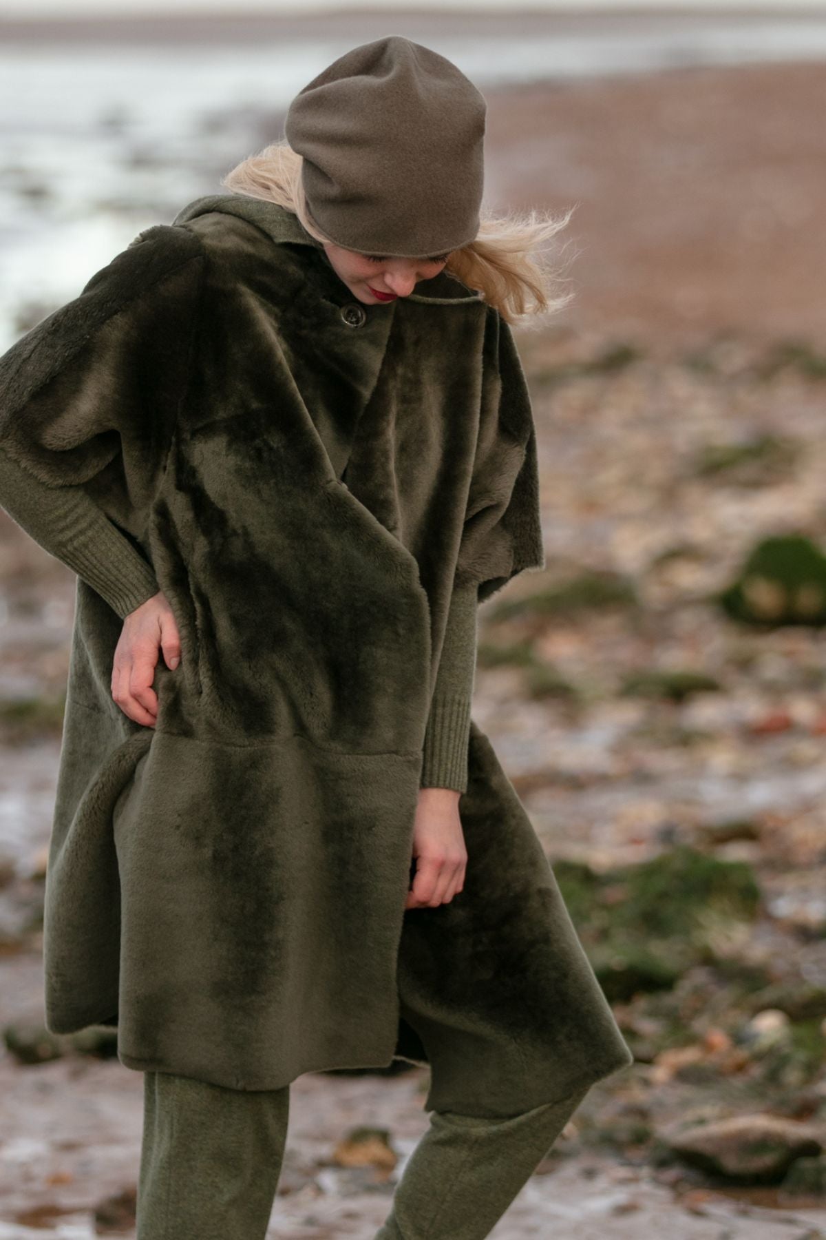 品質検査済 Louisa Shearling Waisted & Stoned – Coat ジャケット・アウター