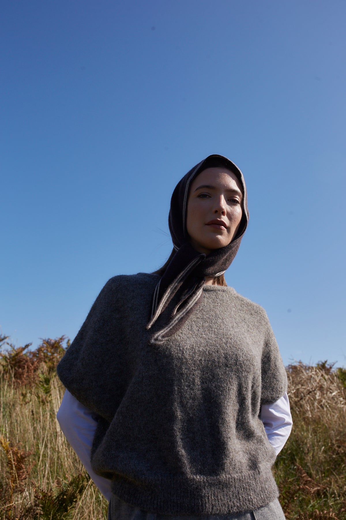 Bronte Spindle-shaped Knitted Cashmere Scarf