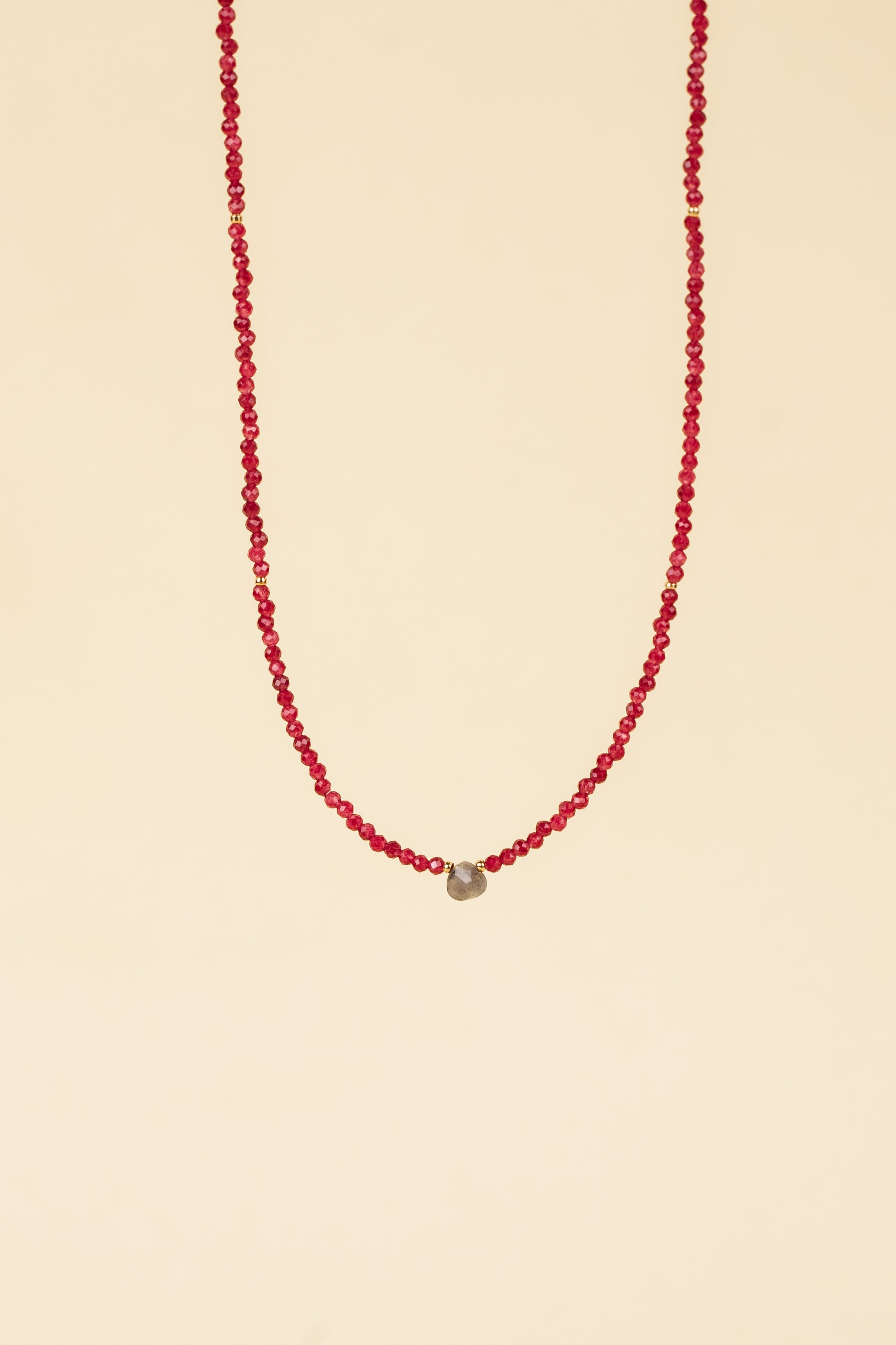 Trahir Red Crystal / Labradorite Necklace