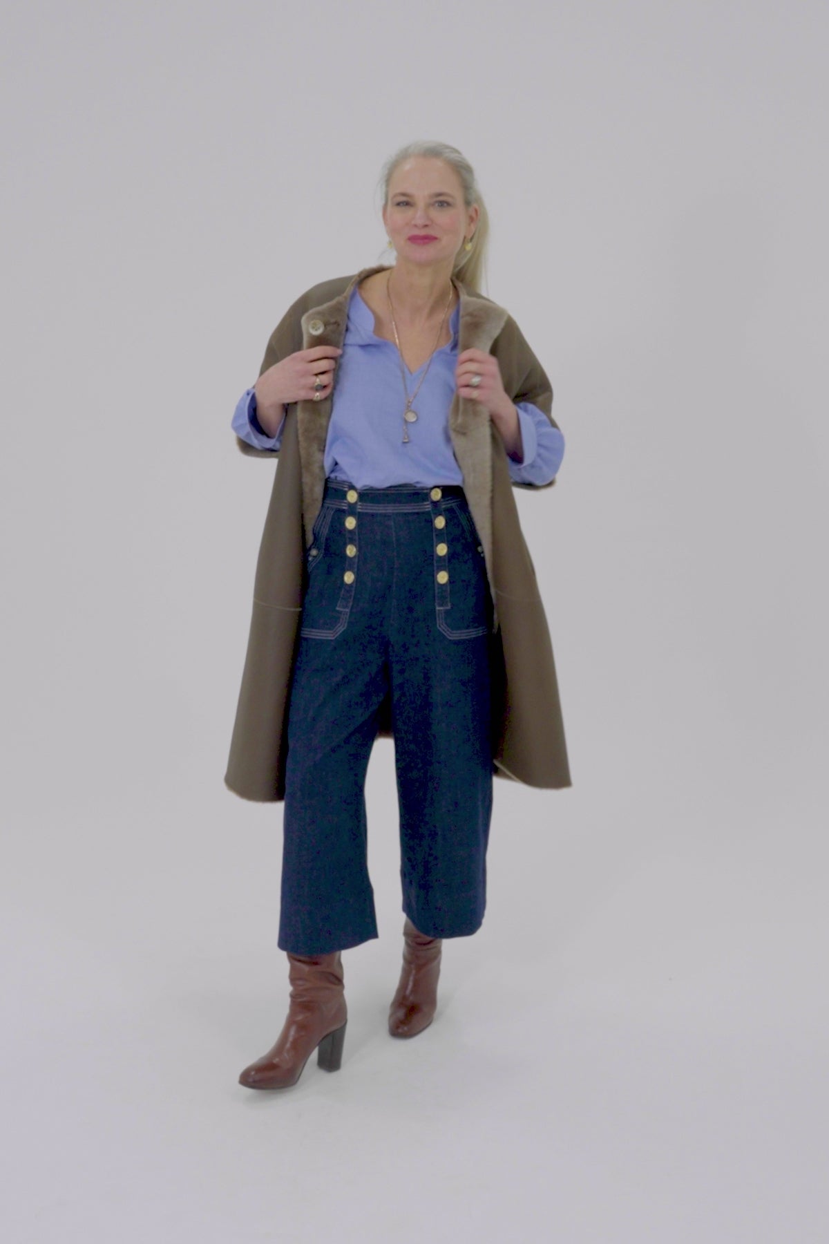 Load video: Honey